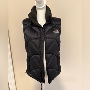 The North Face 550 Women's black Quilted Vest